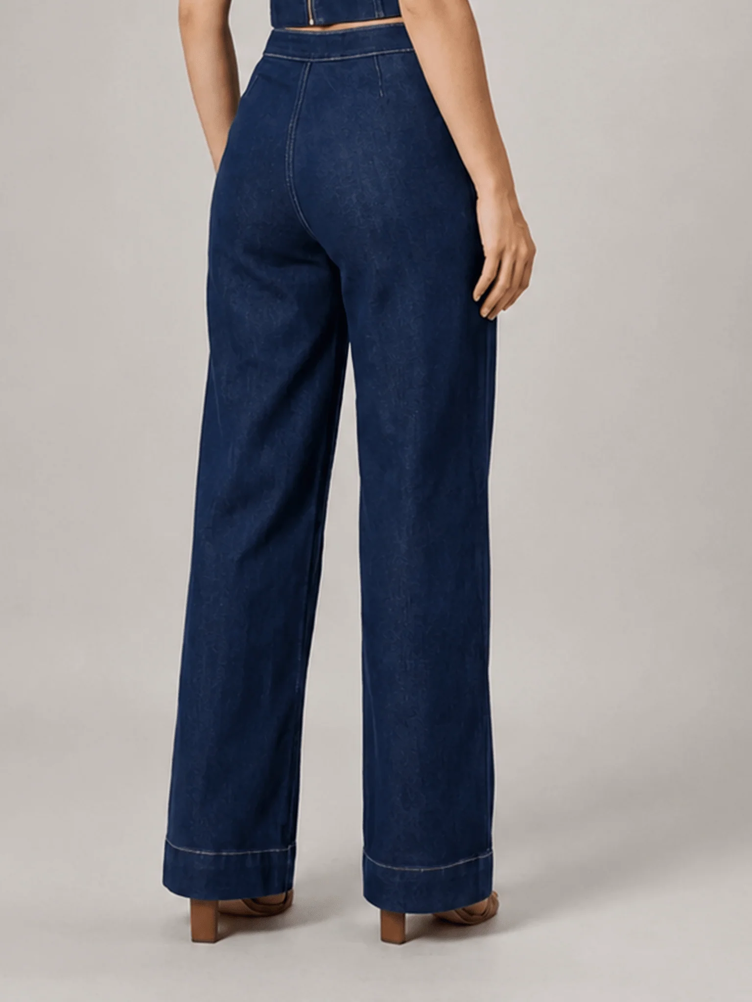 Jean Sachi - Image 3